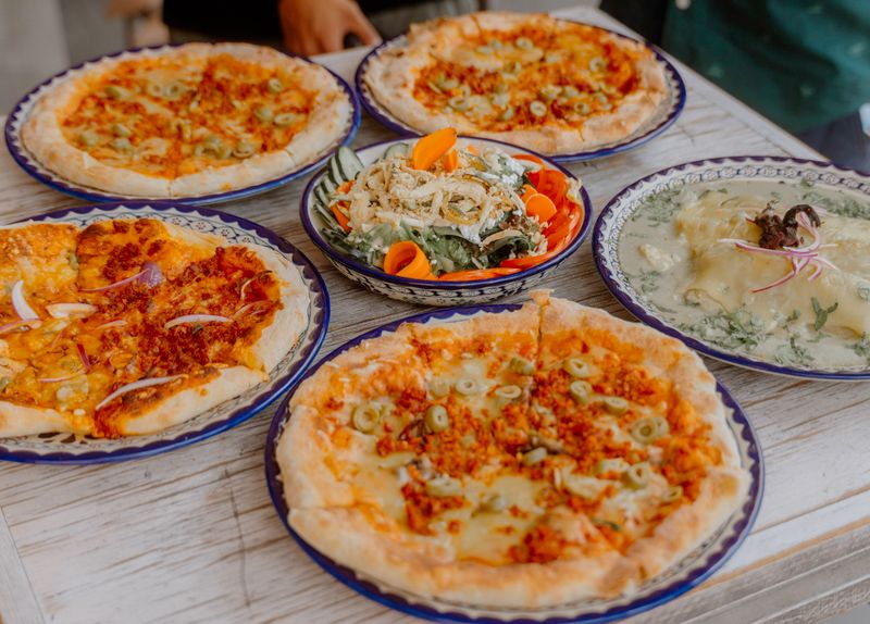 giordanos pizza slice lunch deal